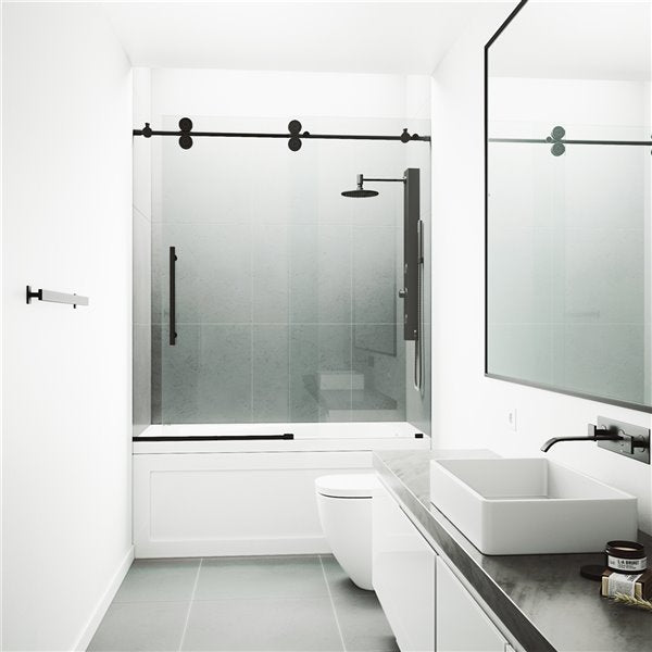 Tub shower door