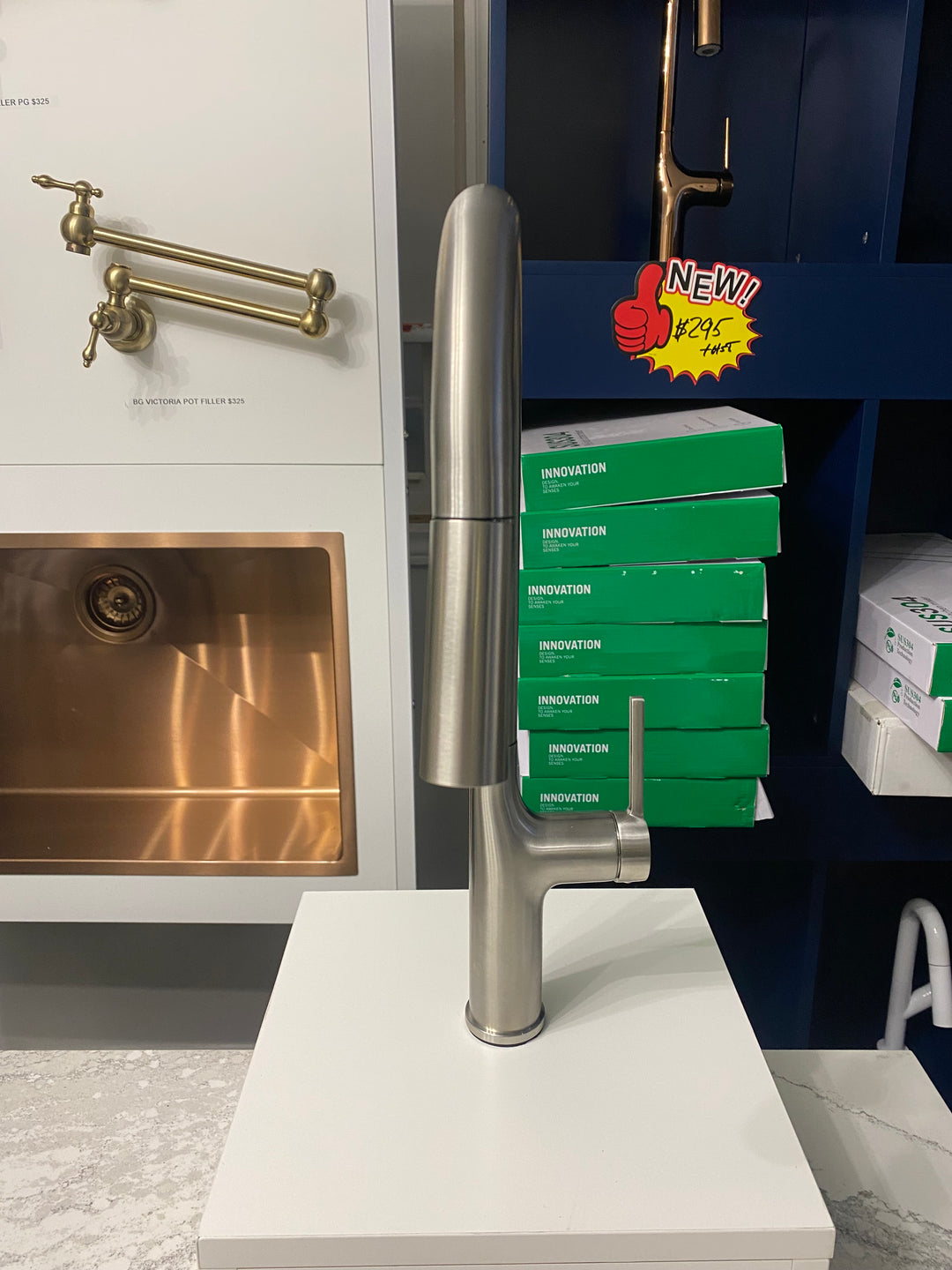 Acero Solid Sleek Modern Dual Pull Spray Kitchen Faucet