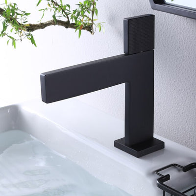 New Euro Single Hole Bathroom Faucet