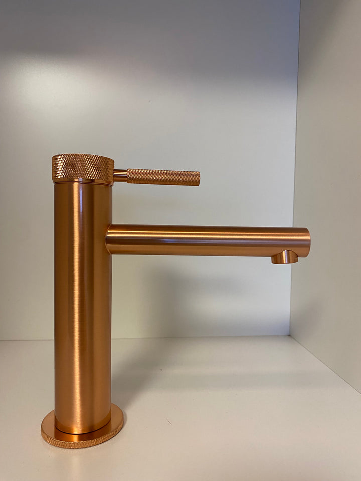Nordic Single Hole Bathroom Lavatory Faucet