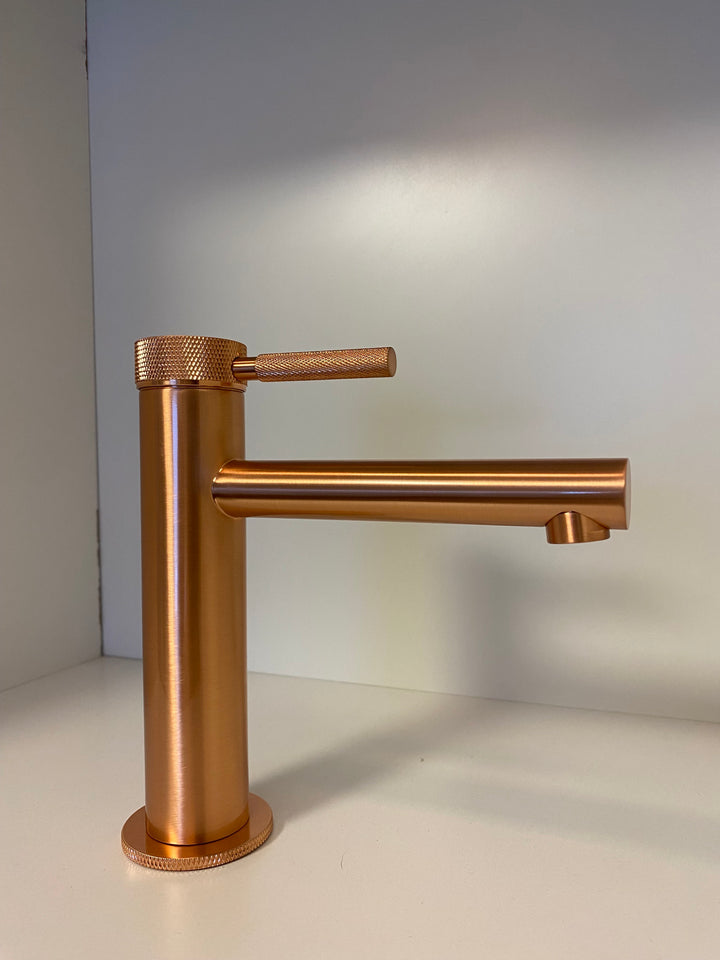 Nordic Single Hole Bathroom Lavatory Faucet