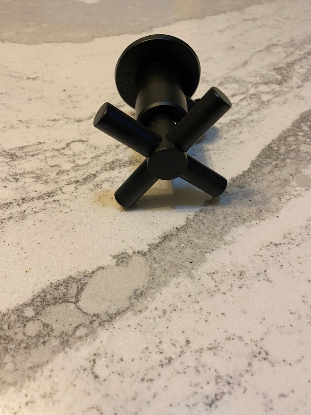 Cross handle X shut off valve