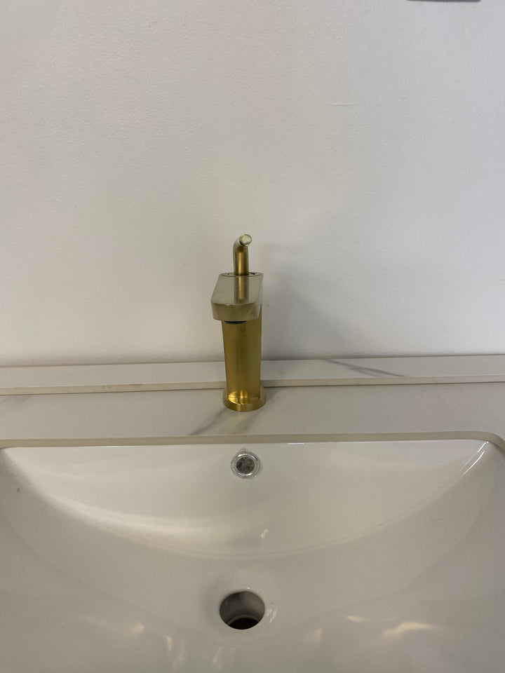 Nordic Design New Single Hole Bathroom Faucet