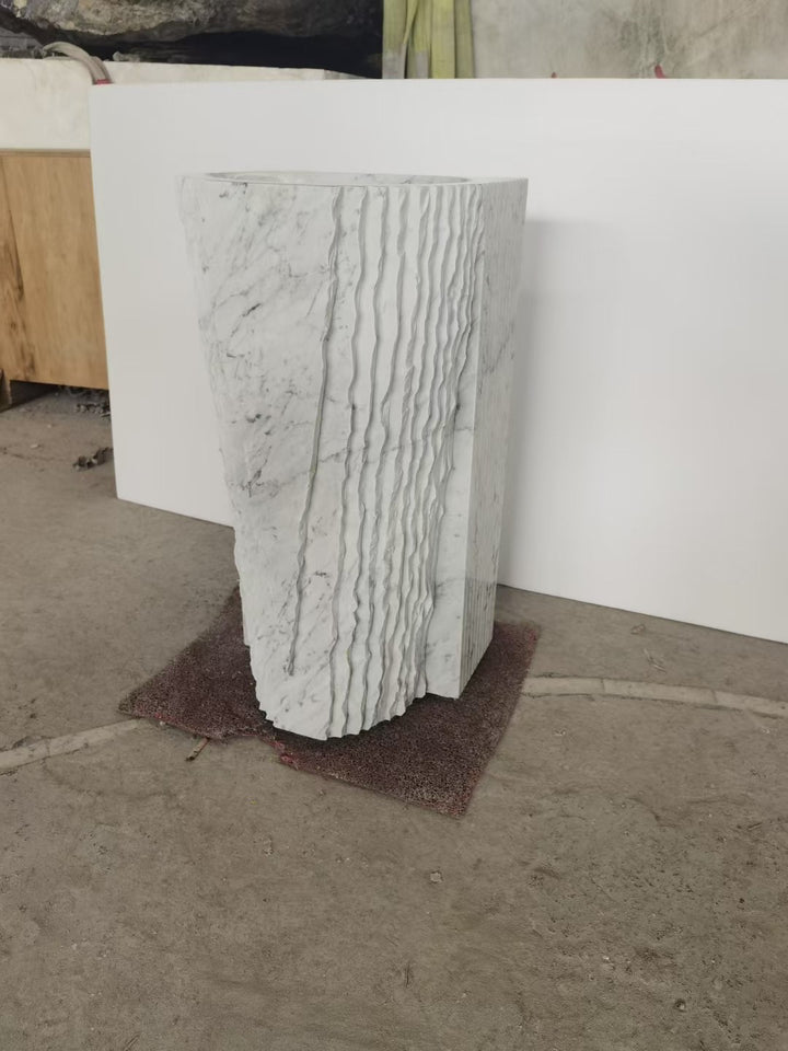 Contraversia - Natural Stone Marble Pedestal