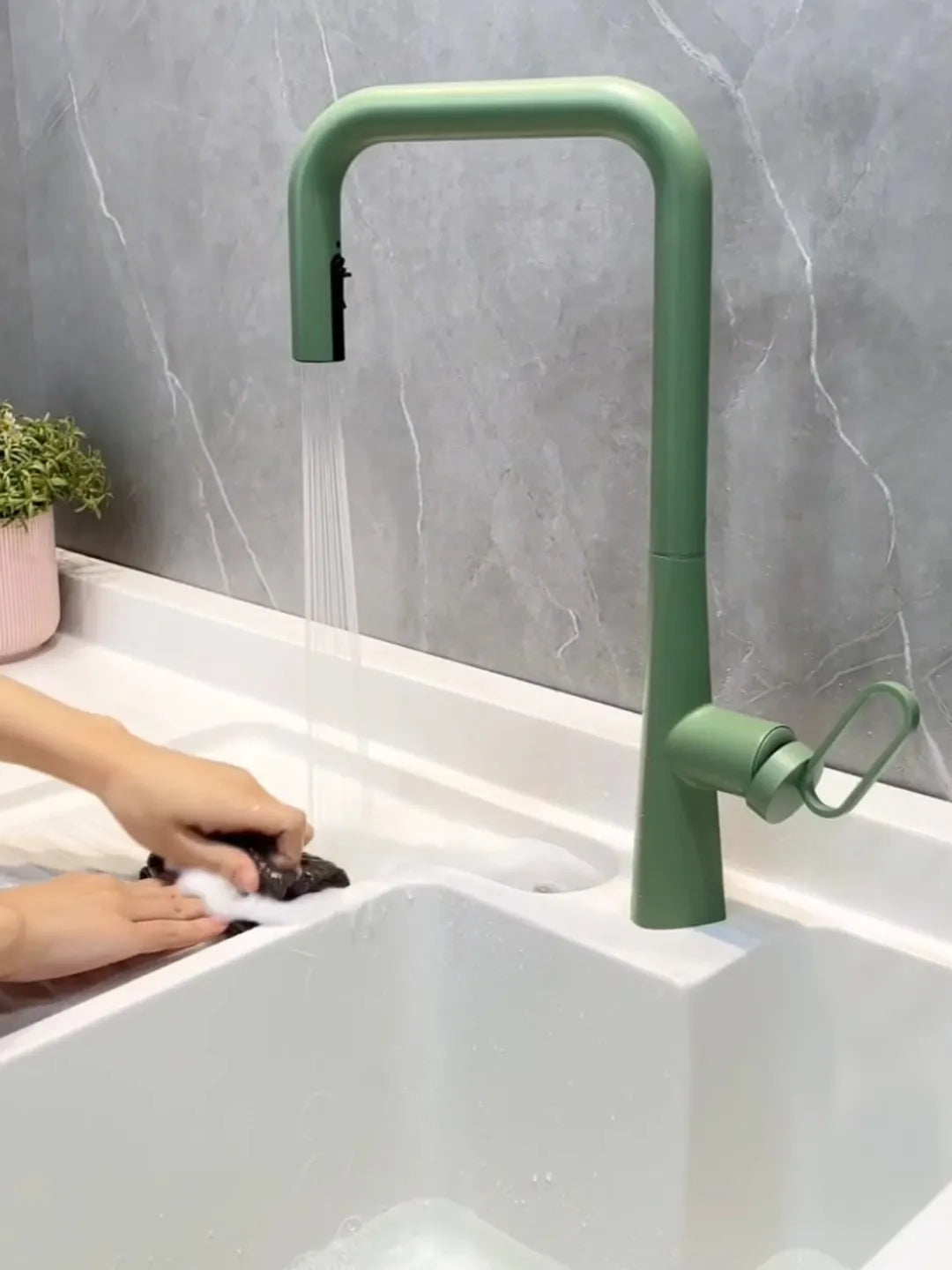 Serena-White Pull Out Kitchen Faucets Brass Lead Free Sink Faucets Sink Tap Rotating Spout Mixers Tap Hot Cold Water Crane Green