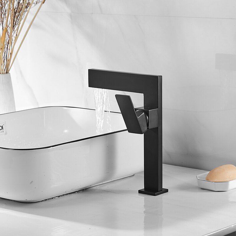 Pistola- New Italian design Tall and short single hole bathroom faucet