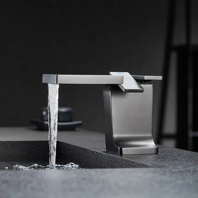 Top Gun- New Modern robust single hole bathroom faucet