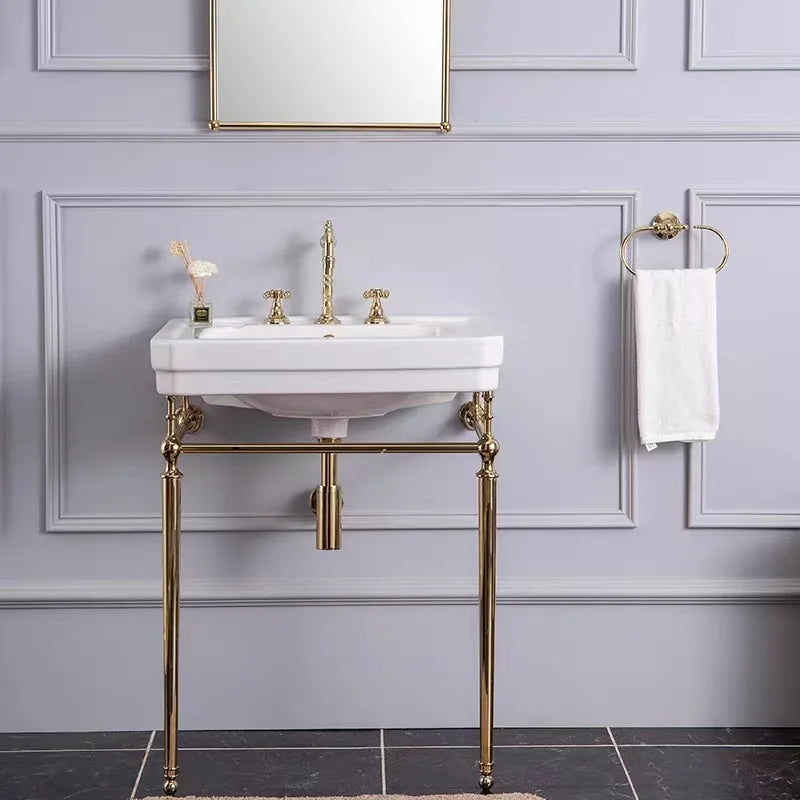 Brittanica - Victorian Exposed Console Cermaic Vantiy set