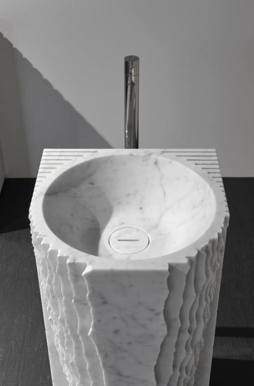 Contraversia - Natural Stone Marble Pedestal
