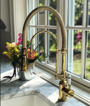 Elisabeth- Victorian Tall Kitchen Island Faucet Dual Pull Our Spayer Mode