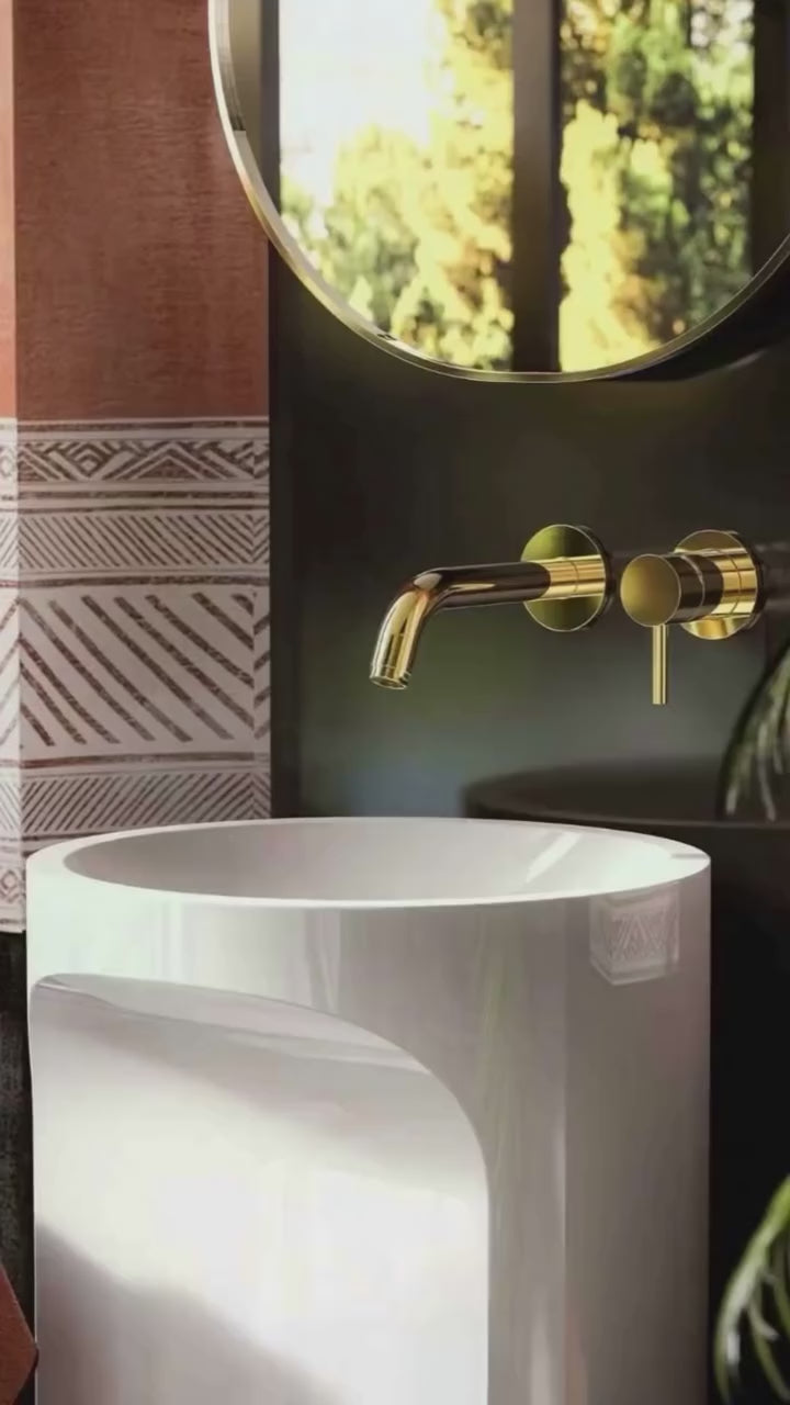 Modern Sleek Wall Mounted Single Lever Lavatory Faucet