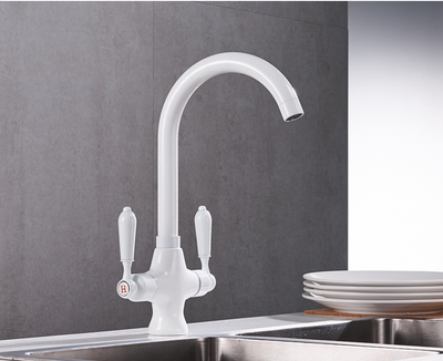White hot and cold lever bar kitchen faucet