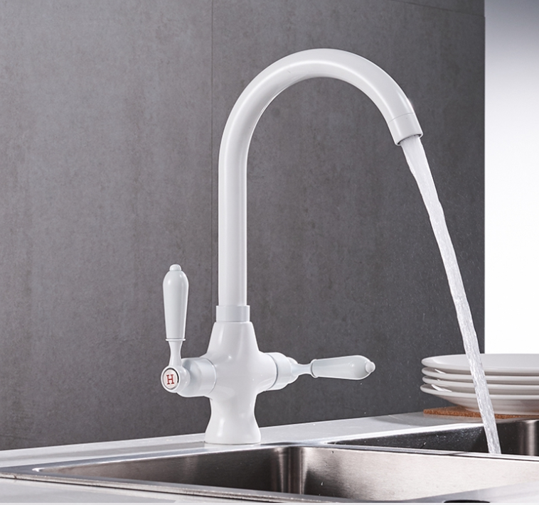 White hot and cold lever bar kitchen faucet