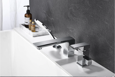 Chrome square deckmount bathtub filler faucet set