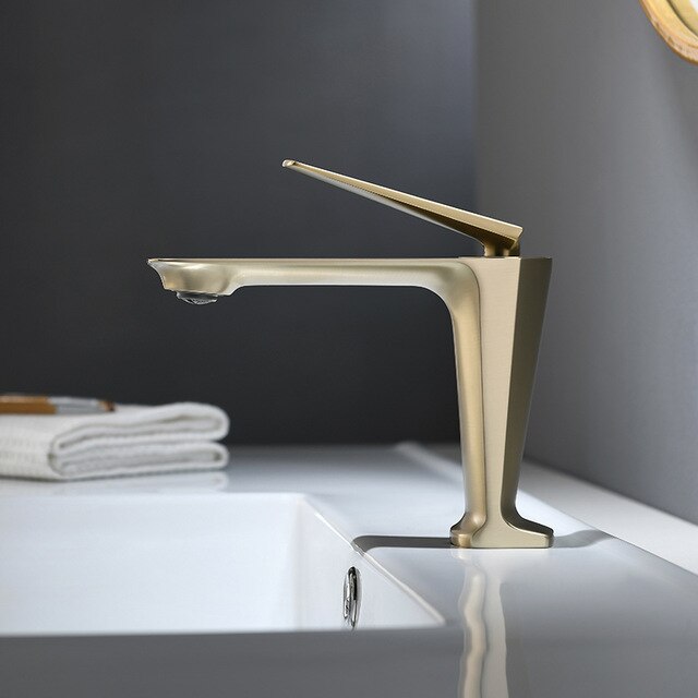 Nordic design single hole bathroom faucet model 