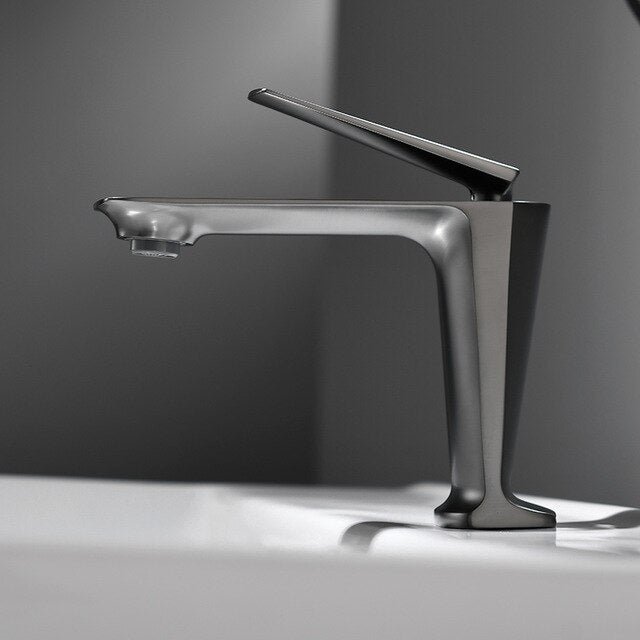Nordic design single hole bathroom faucet model 